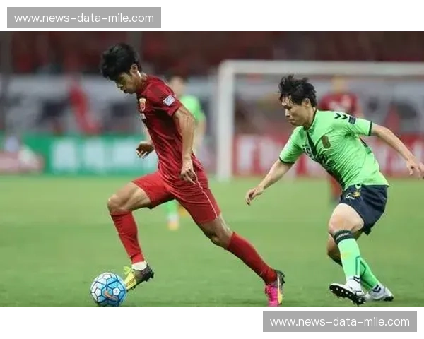 巅峰对决：当全北绿巨人遇见广州恒大红旋风，那是亚洲足球最燃的记忆