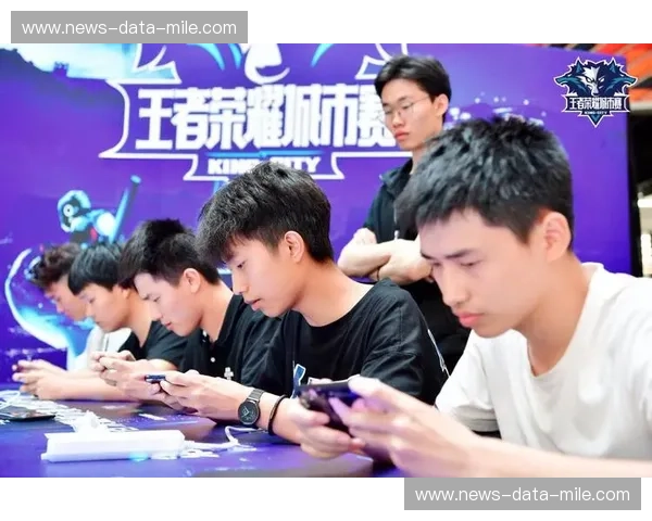 王者加冕，传奇落幕：勇士队荣耀捧杯，书写不朽篇章